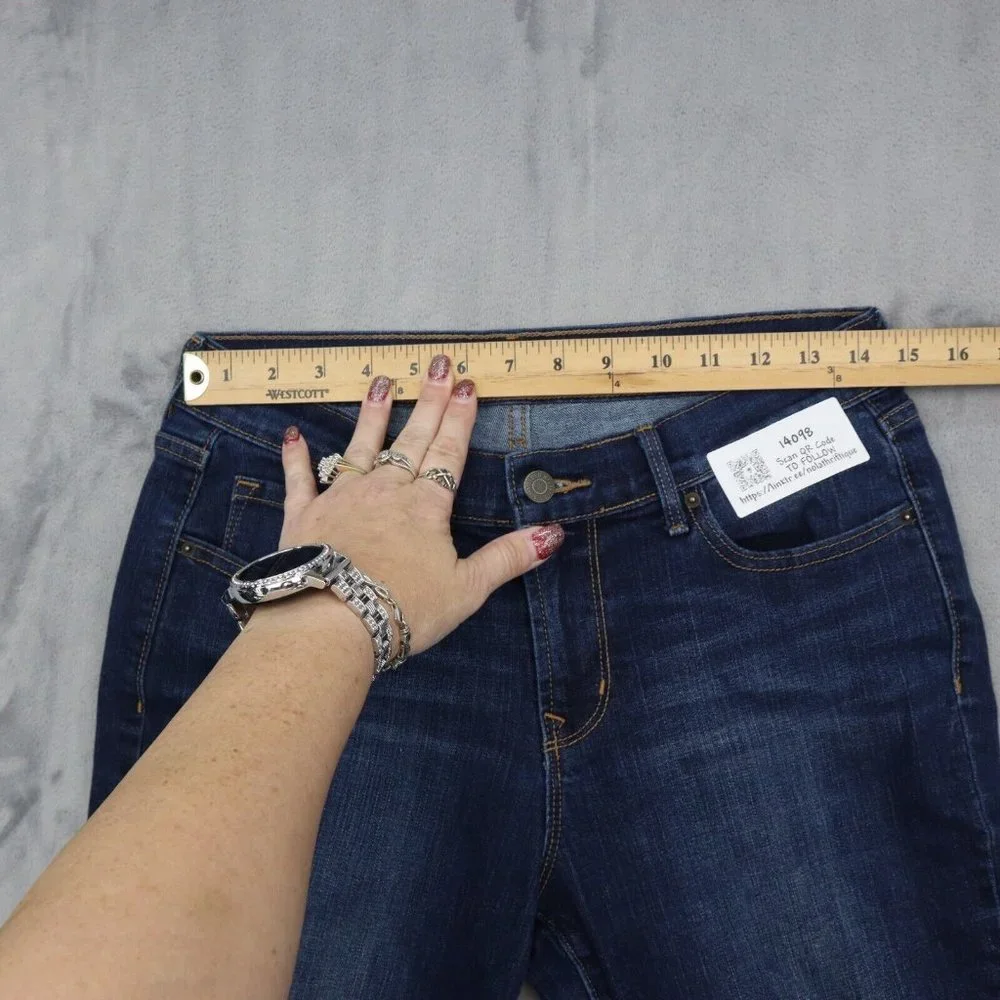 Old Navy Pants Womens 6 Blue Mid Rise 5 Pocket Design Curvy Jeans Bottoms - Picture 4 of 14